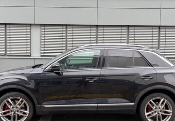 VW T-Roc 149.000 km 16.500 &euro; Lübeck 23554