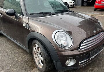 Mini Cooper D Clubman 327.377 km 1.999 &euro; Mölln 23879