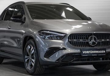 Mercedes-Benz GLA 200 9.999 km 42.450 &euro; Mölln 23879