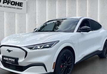 Ford Mustang Mach-E 9.000 km 53.975 &euro; Bad Segeberg 23795