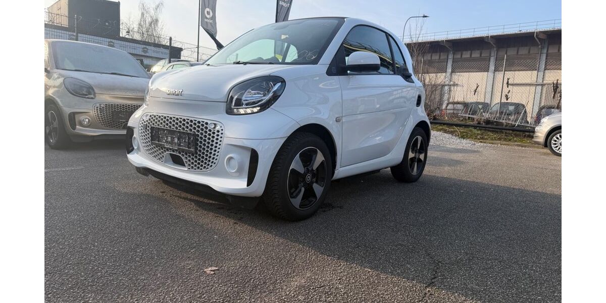 Smart ForTwo 21.950 km 10.999 &euro; Lübeck 23554
