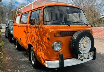 VW T2 92.000 km 9.900 &euro; Lübeck 23562