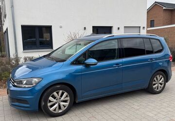 VW Touran 134.000 km 15.000 &euro; Pogeez 23911