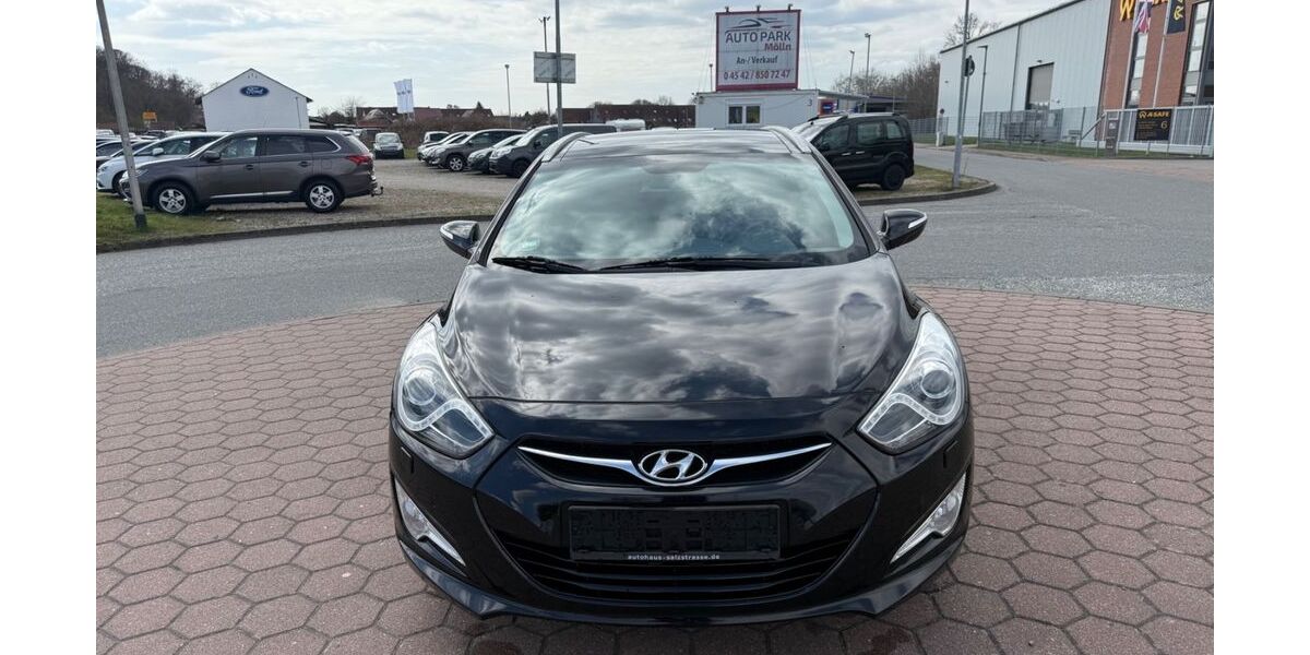Hyundai i40 153.785 km 8.190 &euro; Mölln 23879