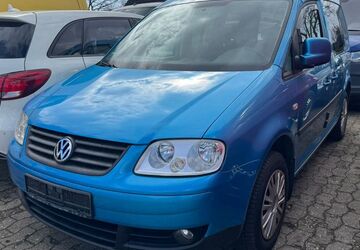 VW Caddy 212.571 km 2.690 &euro; Lübeck 23556