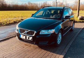 Volvo V50 179.500 km 4.490 &euro; Reinfeld 23858