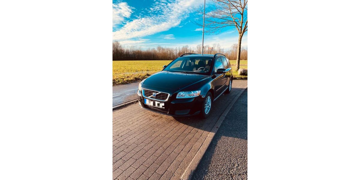 Volvo V50 179.500 km 4.490 &euro; Reinfeld 23858