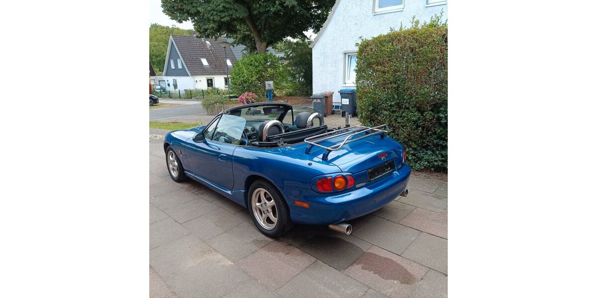 Mazda MX-5 125.500 km 8.999 &euro; Lübeck 23568