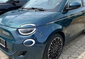 Fiat 500e 9.611 km 25.900 &euro; Ratzeburg 23909