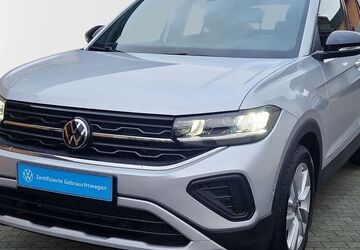 VW T-Cross 4.483 km 26.950 &euro; Groß Grönau 23627