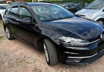 VW Golf 188.000 km 11.294 &euro; Ahrensbök 23623