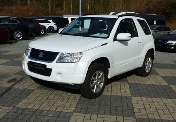 Suzuki Grand Vitara 112.100 km 9.700 &euro; Neustadt i.H. 23730