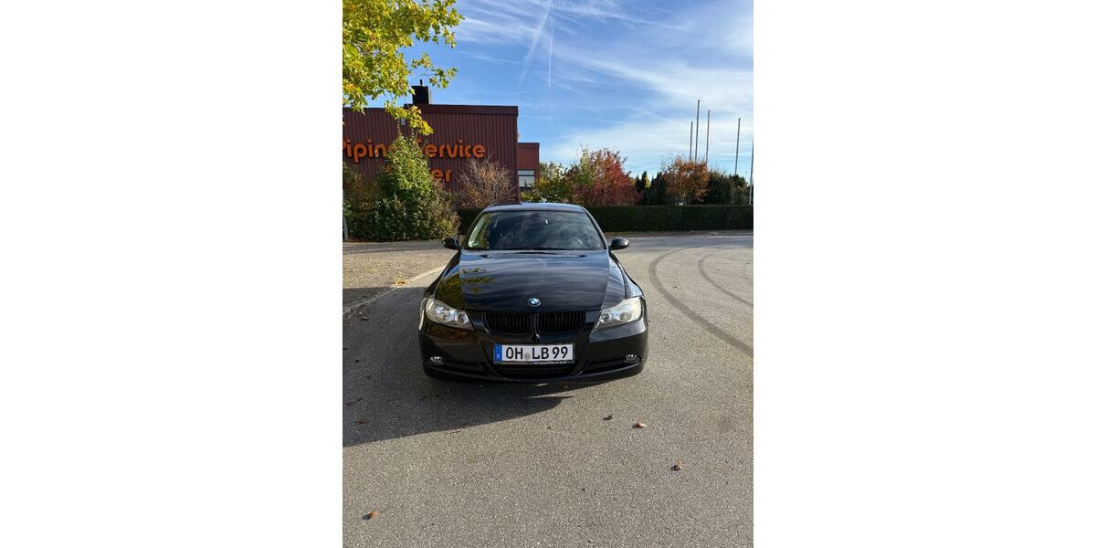 BMW 318 114.000 km 6.699 &euro; Techau 23689
