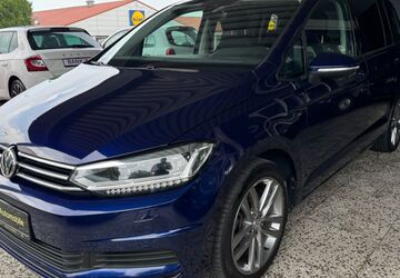 VW Touran 124.900 km 17.850 &euro; lübeck 23556