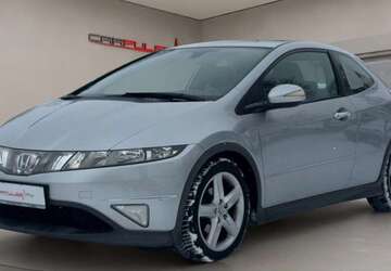 Honda Civic 79.000 km 7.490 &euro; Kastorf 23847