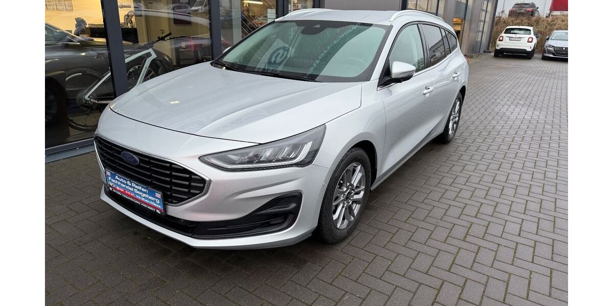 Ford Focus 61.900 km 19.790 &euro; Bad Segeberg 23795