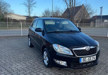 Skoda Fabia 249.682 km 2.000 &euro; Rohlstorf 23821