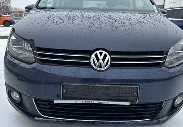 VW Touran 165.000 km 10.600 &euro; Lübeck 23560