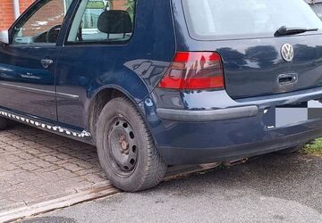 VW Golf 365.000 km 600 &euro; Bad Oldesloe 23843