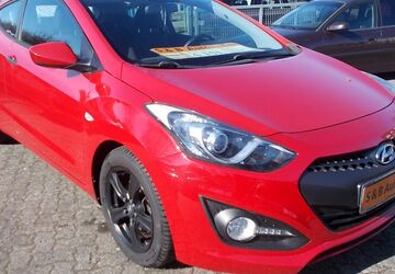 Hyundai i30 148.000 km 5.399 &euro; Lübeck 23556