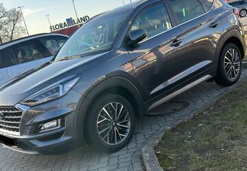 Hyundai TUCSON 128.459 km 16.800 &euro; Lübeck 23566