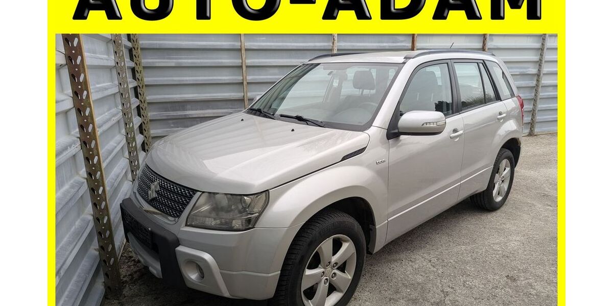 Suzuki Grand Vitara 165.005 km 6.350 &euro; Lübeck 23556