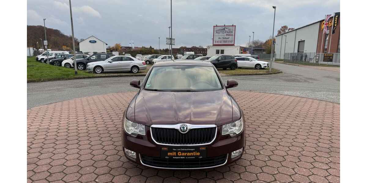 Skoda Superb 117.886 km 8.490 &euro; Mölln 23879