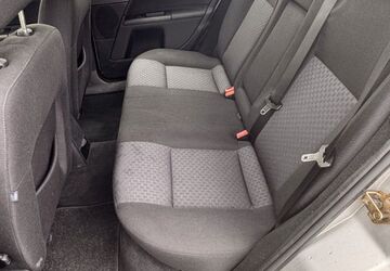 Ford Mondeo 122.275 km 3.700 &euro; Lübeck 23558