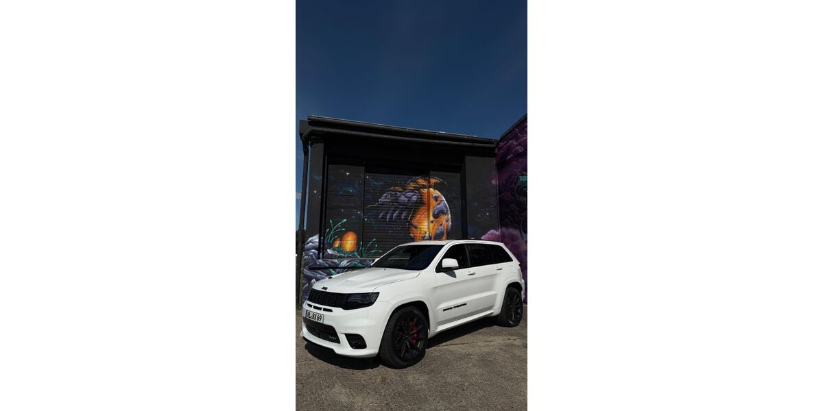 Jeep Grand Cherokee 110.000 km 42.500 &euro; Lübeck 23568