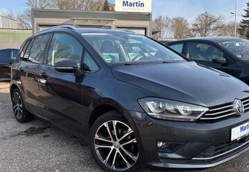 VW Golf Sportsvan 117.700 km 12.200 &euro; Lübeck 23560