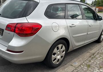 Opel Astra 197.000 km 3.000 &euro; Lübeck 23560