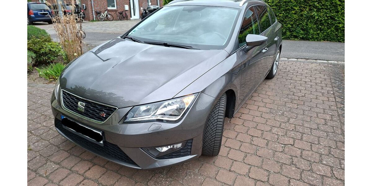 Seat Leon 145.000 km 10.800 &euro; Lübeck 23564