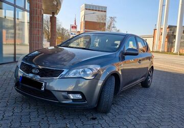 Kia ceed / Ceed 164.222 km 4.999 &euro; Lübeck 23562