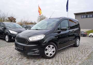 Ford Tourneo Courier 85.000 km 8.980 &euro; Ahrensboek 23623