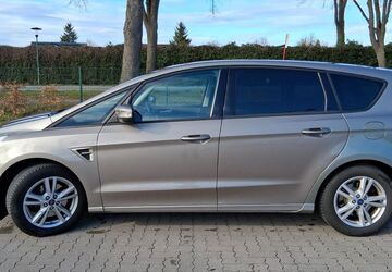 Ford S-Max 139.000 km 12.100 &euro; Ratzeburg 23909