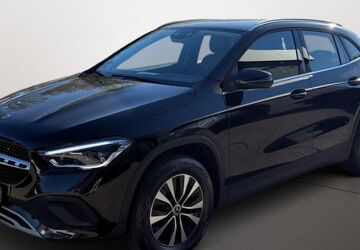 Mercedes-Benz GLA 250 63.630 km 29.490 &euro; Lübeck 23556