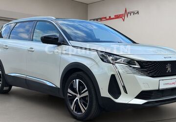 Peugeot 5008 68.000 km 23.800 &euro; Kastorf 23847
