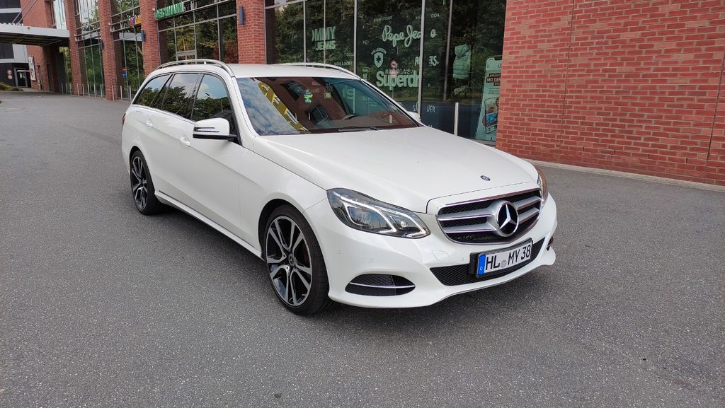 Mercedes-Benz E 220 183.000 km 15.500 &euro; Lübeck 23558