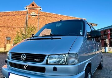 VW T4 Caravelle 229.000 km 16.900 &euro; Lübeck 23554