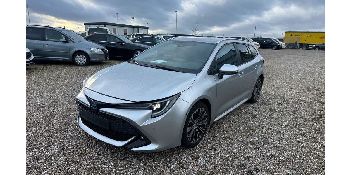 Toyota Corolla 256.000 km 14.999 &euro; Ratzeburg bei Hamburg 23909
