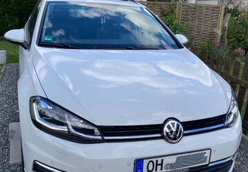 VW Golf 66.000 km 18.200 &euro; Techau 23689