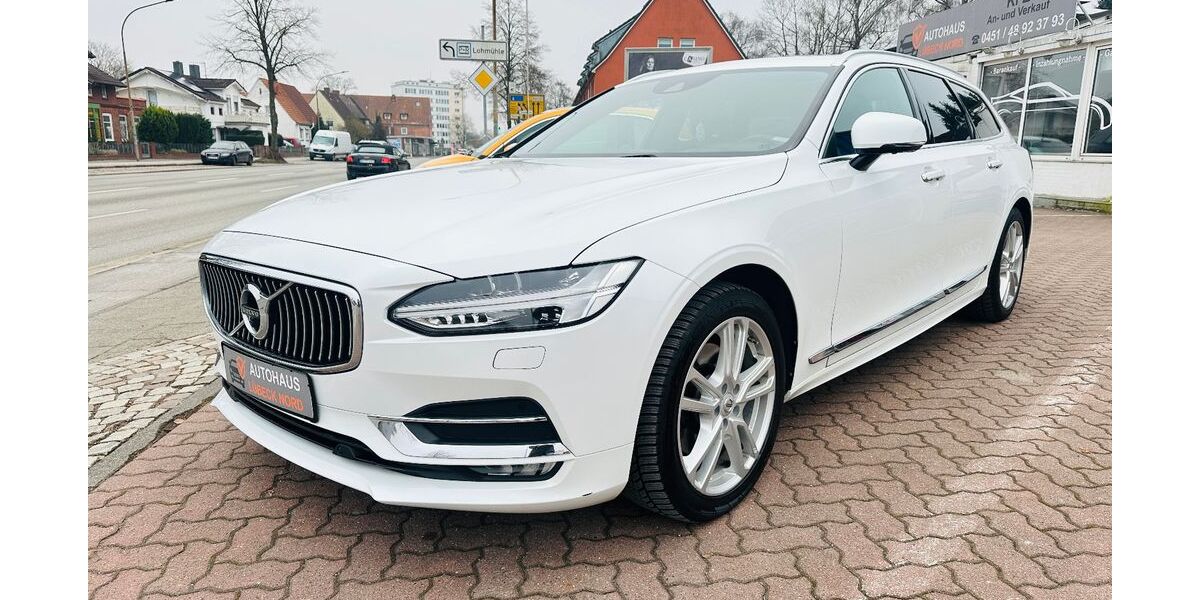 Volvo V90 144.500 km 24.990 &euro; Lübeck 23556