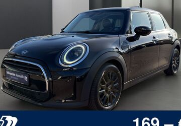 Mini ONE 31.032 km 18.850 &euro; Lübeck 23560