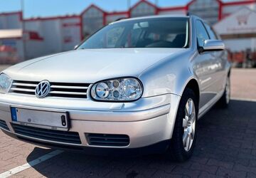 VW Golf 171.000 km 3.000 &euro; Lübeck 23552