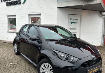 Toyota Yaris 63.426 km 17.990 &euro; Bad Segeberg 23795