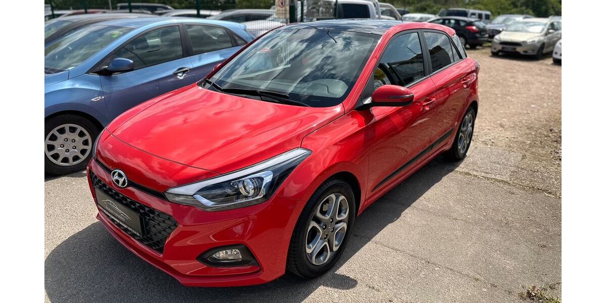 Hyundai i20 43.670 km 15.099 &euro; Ahrensbök 23623