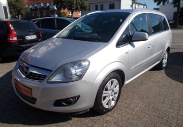 Opel Zafira 162.000 km 3.999 &euro; Lübeck 23556