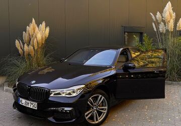 BMW 750 197.000 km 27.500 &euro; Lübeck 23564