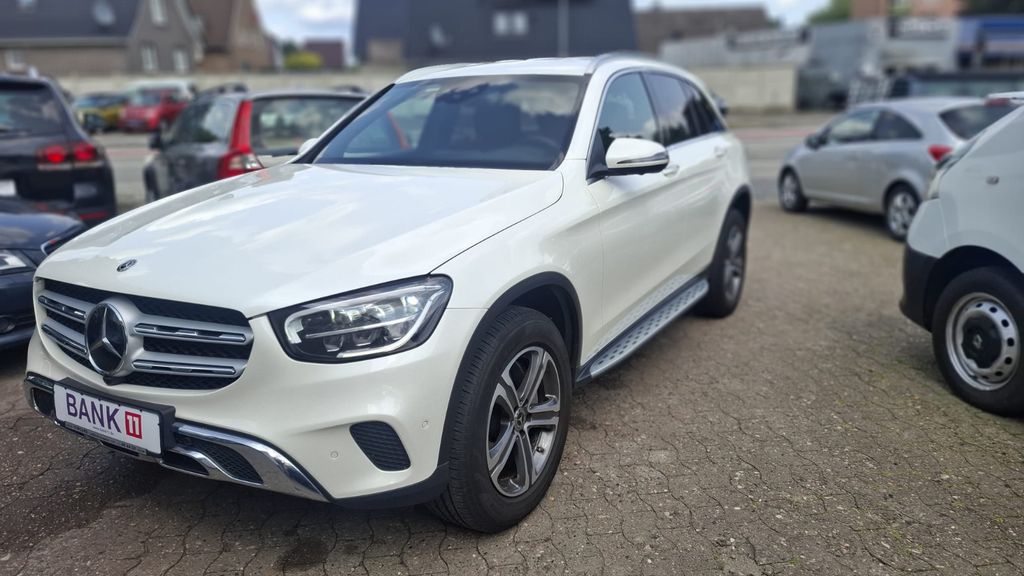 Mercedes-Benz GLC 300 84.500 km 34.690 &euro; Lübeck 23556