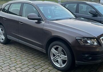 Audi Q5 183.000 km 13.000 &euro; Reinfeld 23858